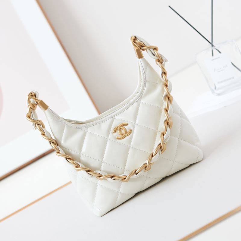 Ch**el hobo bags